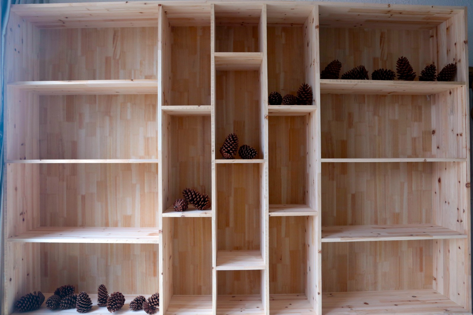 辦公室展示區(qū)實(shí)景圖